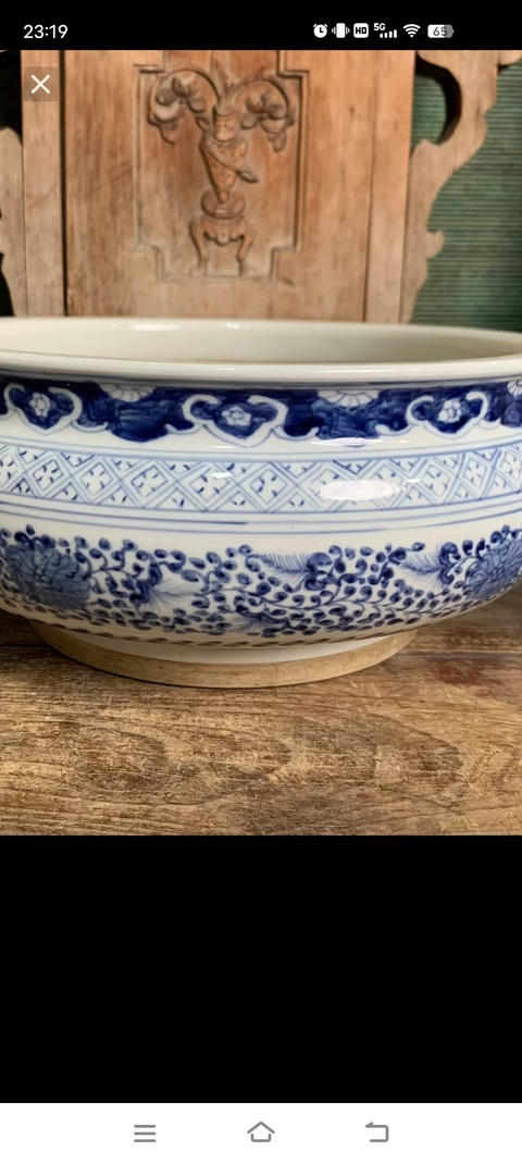 古玩陶瓷花卉紋青花香爐真品鑒賞圖