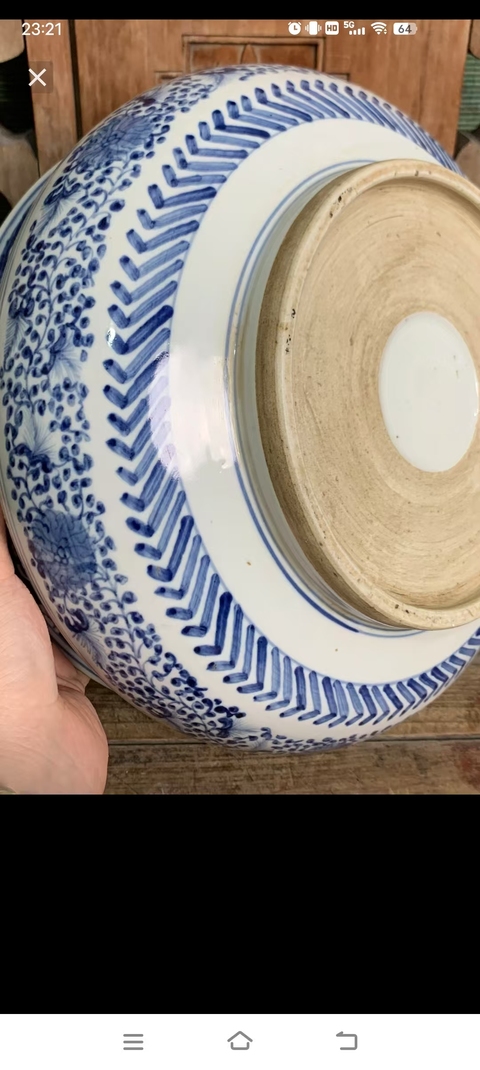 古玩陶瓷花卉紋青花香爐真品鑒賞圖