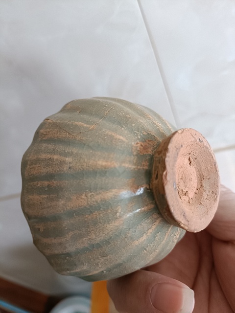 古玩陶瓷龍泉青瓷蓮子杯真品鑒賞圖