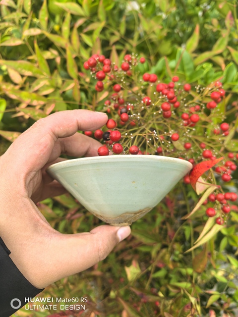 古玩陶瓷青釉娃娃盞真品鑒賞圖