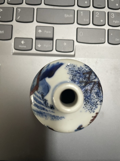 古玩陶瓷青花釉里紅人物故事紋鼻煙壺真品鑒賞圖