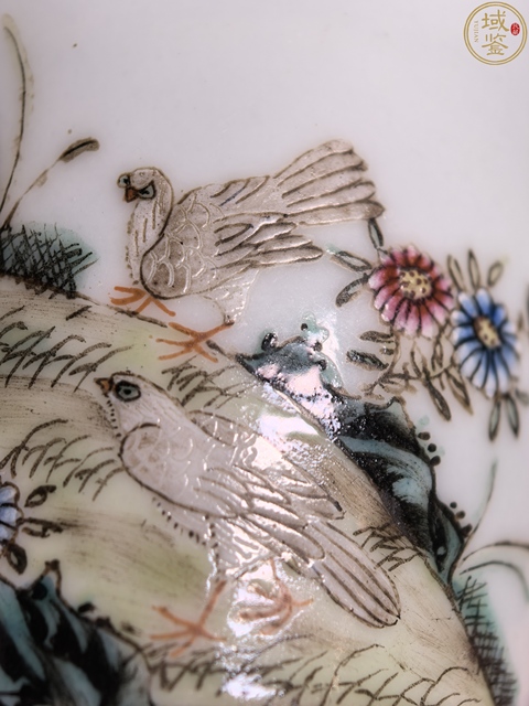 古玩字畫粉彩花卉寵物狗鼻煙壺真品鑒賞圖