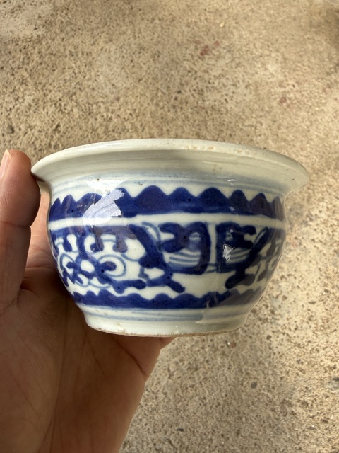 古玩陶瓷龍紋青花香爐真品鑒賞圖