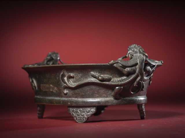 古玩銅器龍耳爐真品鑒賞圖