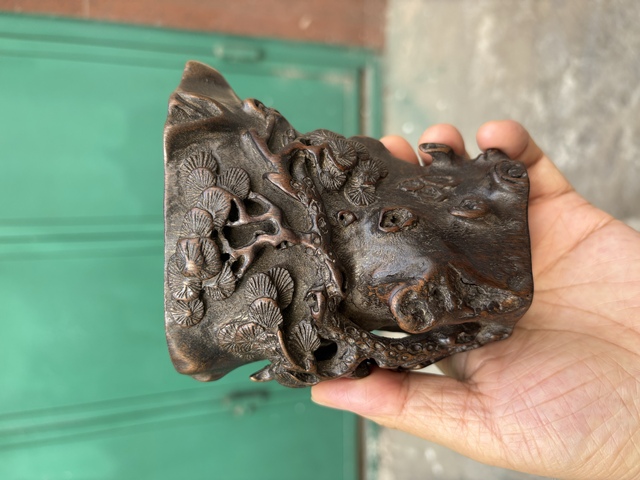 古玩雜項沉香木梅樁杯真品鑒賞圖