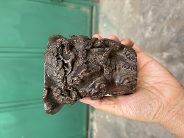 古玩雜項沉香木梅樁杯真品鑒賞圖