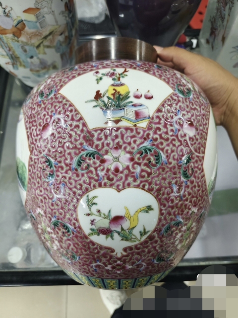 古玩陶瓷胭脂紅開光人物故事紋罐真品鑒賞圖