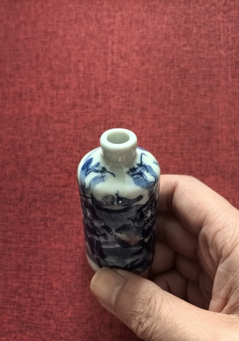 古玩陶瓷青花釉里紅（門神之戰）鼻煙壺拍賣，當前價格18888元