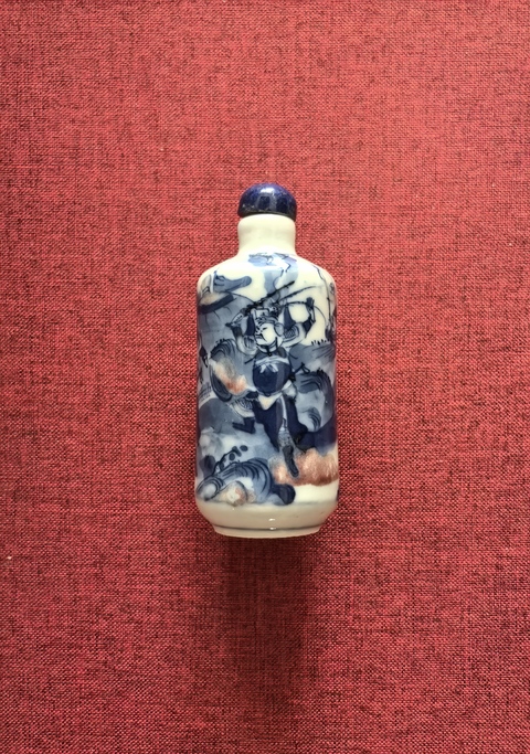 古玩陶瓷青花釉里紅（門神之戰）鼻煙壺拍賣，當前價格18888元