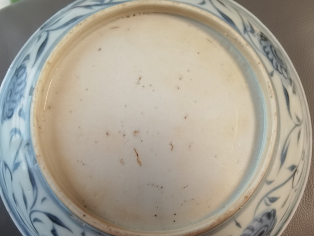 古玩陶瓷滿池嬌青花盤真品鑒賞圖