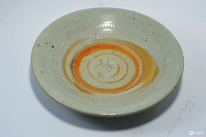 古玩陶瓷青釉刻花紋盤真品鑒賞圖