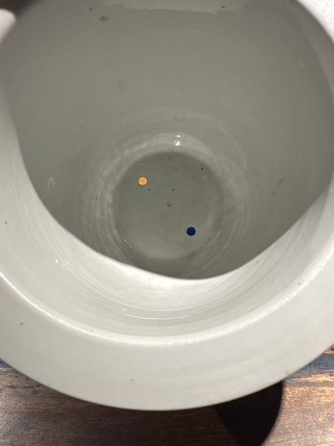 古玩陶瓷民國 王步風(fēng)格古銅釉開窗青花花盆真品鑒賞圖