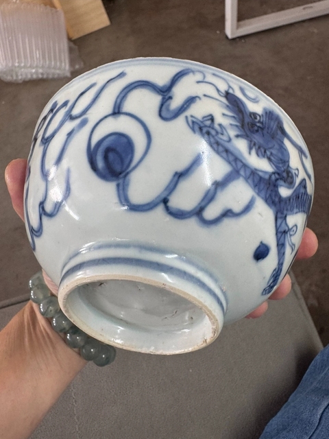 古玩陶瓷龍紋青花碗真品鑒賞圖