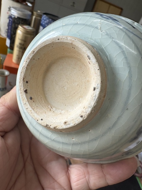 古玩陶瓷福字花卉紋青花碗真品鑒賞圖