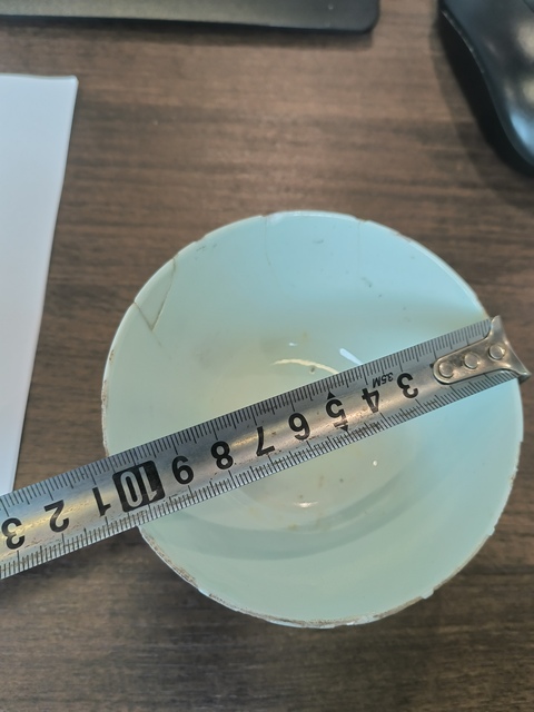 古玩陶瓷淺絳彩人物故事紋茶碗真品鑒賞圖