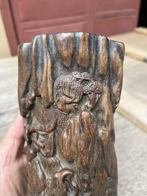 古玩雜項沉香木筆筒真品鑒賞圖