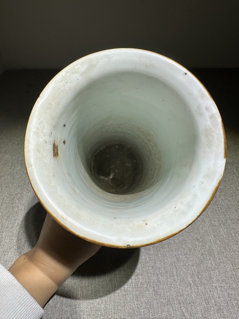 古玩陶瓷青花五彩人物花觚真品鑒賞圖