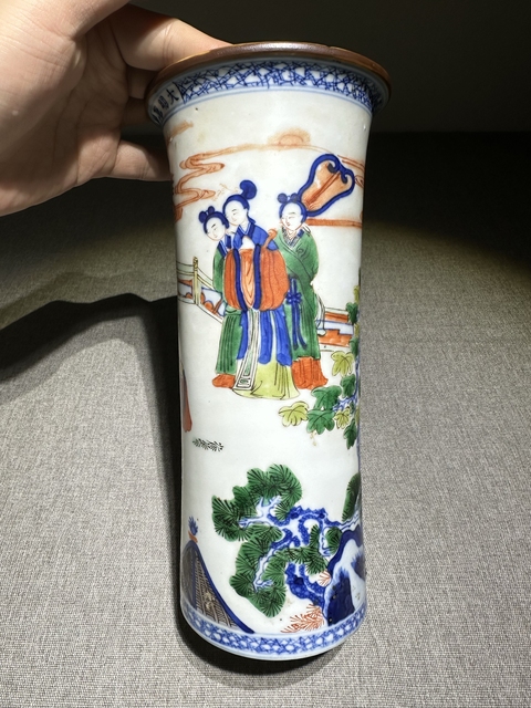 古玩陶瓷青花五彩人物花觚真品鑒賞圖