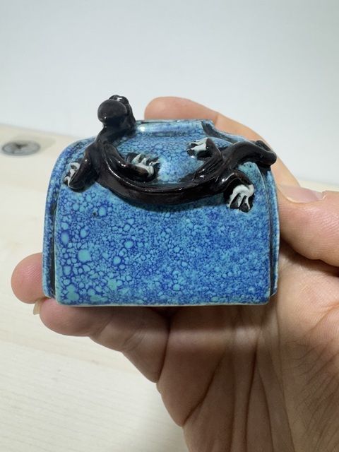 古玩陶瓷爐鈞釉水盂真品鑒賞圖