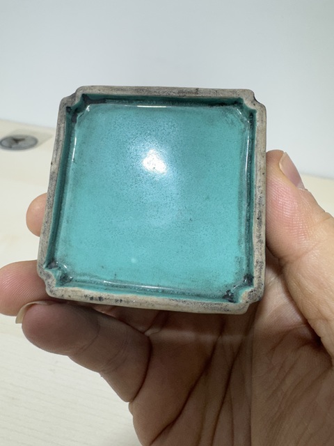 古玩陶瓷爐鈞釉水盂真品鑒賞圖