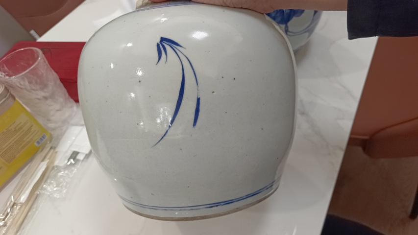 古玩陶瓷三星高照圖青花罐真品鑒賞圖