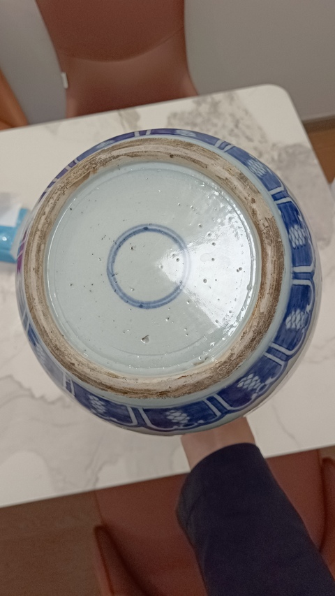 古玩陶瓷花卉紋青花罐真品鑒賞圖