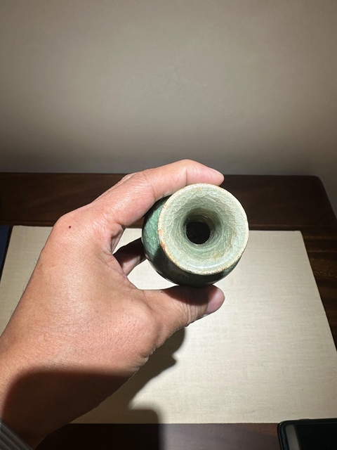 古玩陶瓷龍泉青瓷撇口瓶真品鑒賞圖