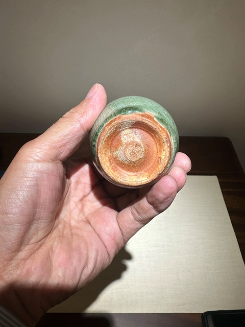 古玩陶瓷龍泉青瓷撇口瓶真品鑒賞圖