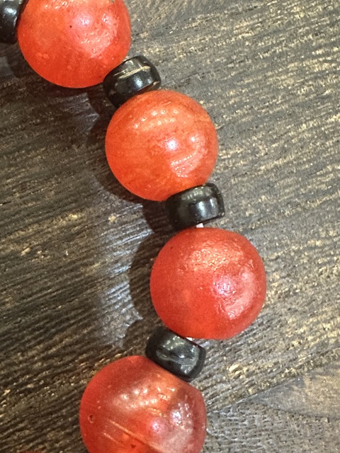 古玩玉器老琉璃珠串拍賣，當前價格1888元