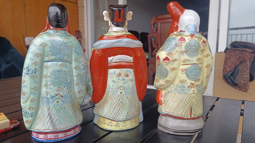 古玩陶瓷三星粉彩塑像真品鑒賞圖