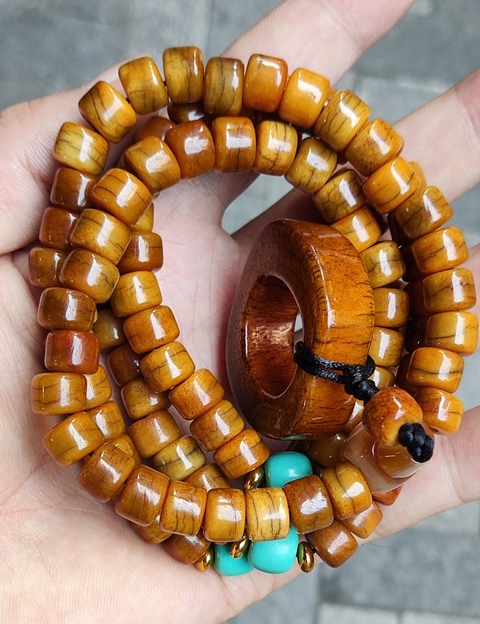 古玩字畫骨質配綠松石串珠真品鑒賞圖