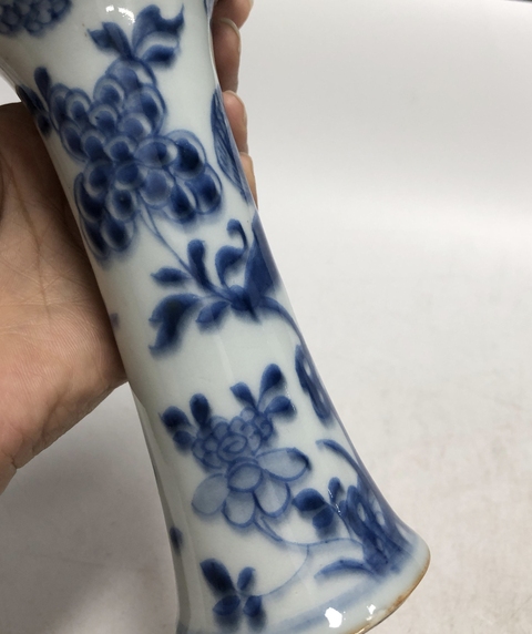 古玩陶瓷康熙-青花錦雞牡丹紋花觚拍賣，當(dāng)前價(jià)格3699元