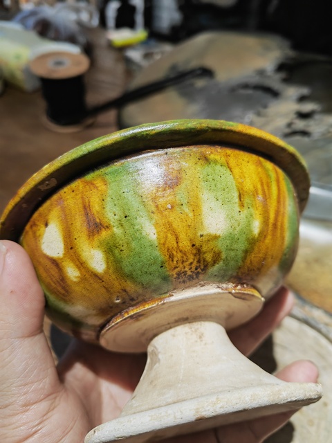 古玩陶瓷三彩行爐真品鑒賞圖