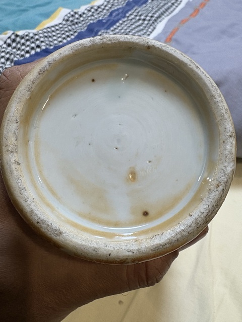 古玩陶瓷黃釉地青花瓶真品鑒賞圖