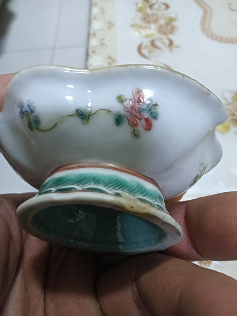 古玩陶瓷粉彩金玉滿堂紋貢盤拍賣，當前價格1588元