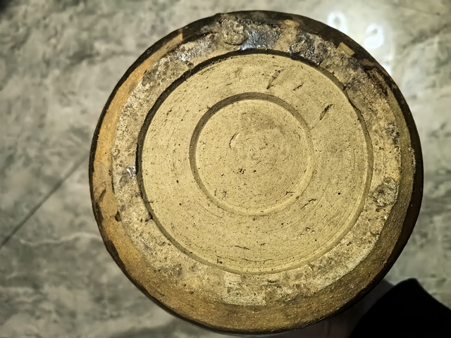 古玩陶瓷黑釉罐真品鑒賞圖