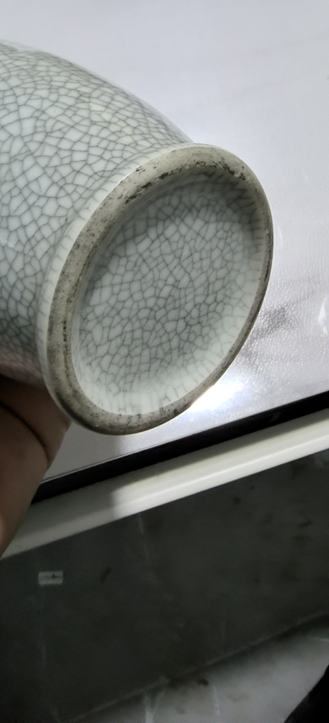 古玩陶瓷哥釉瓶真品鑒賞圖