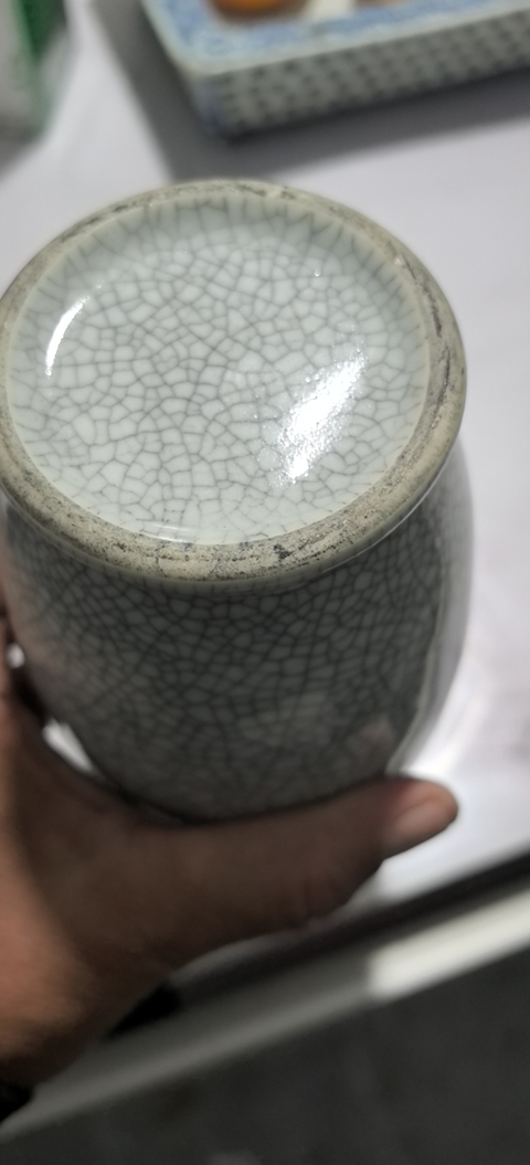 古玩陶瓷哥釉瓶真品鑒賞圖