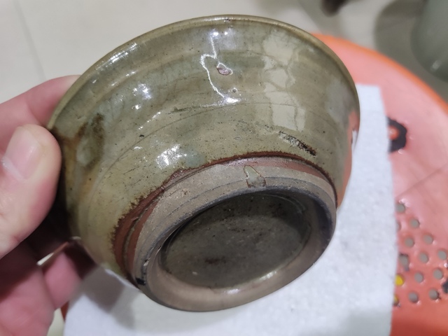 古玩陶瓷明代龍泉青瓷撇口碗拍賣，當前價格1元