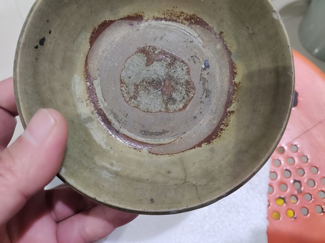 古玩陶瓷明代龍泉青瓷撇口碗拍賣，當前價格1元