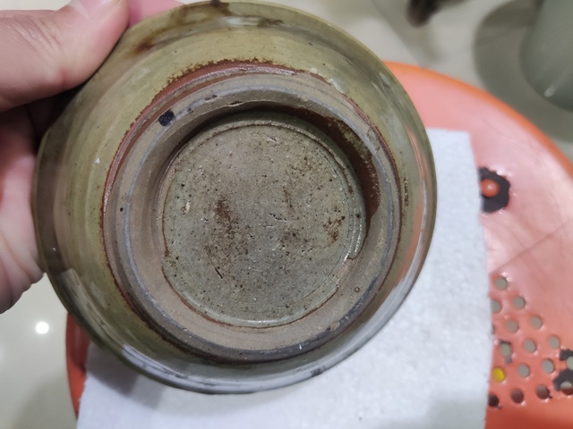 古玩陶瓷明代龍泉青瓷撇口碗拍賣，當前價格1元