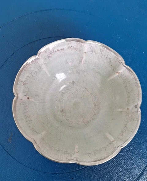 古玩陶瓷青白釉花口盞真品鑒賞圖