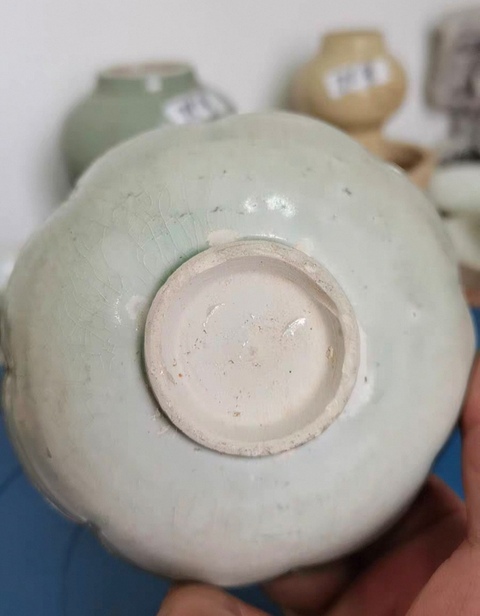 古玩陶瓷青白釉花口盞真品鑒賞圖