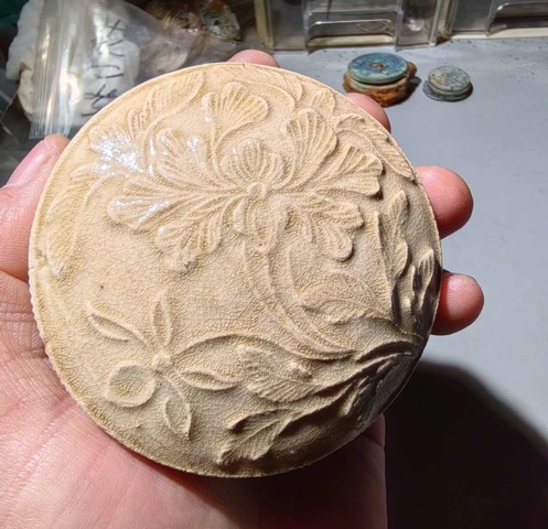 古玩陶瓷湖田窯系印花蓋盒真品鑒賞圖