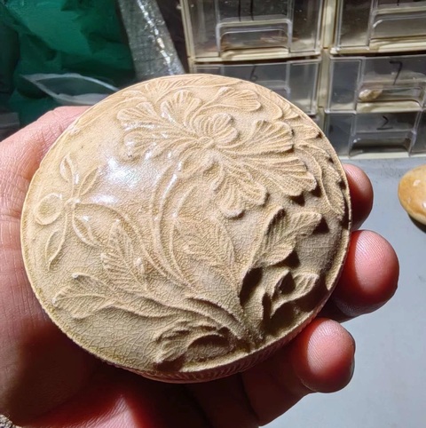 古玩陶瓷湖田窯系印花蓋盒真品鑒賞圖