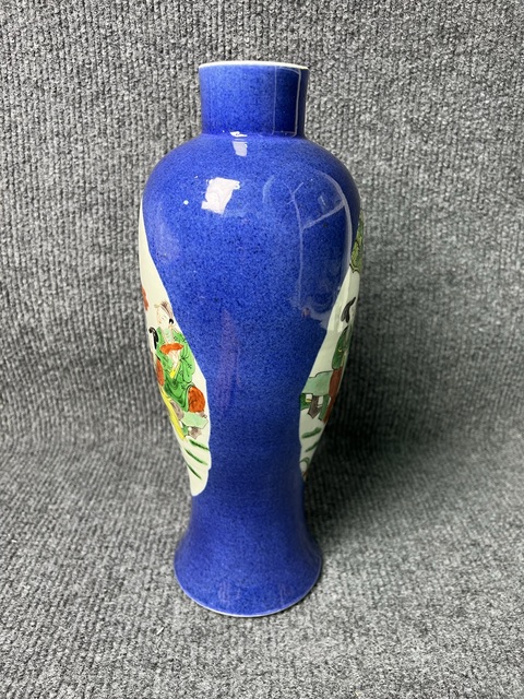 古玩陶瓷撒藍開窗五彩人物故事紋蓋瓶拍賣，當前價格4388元