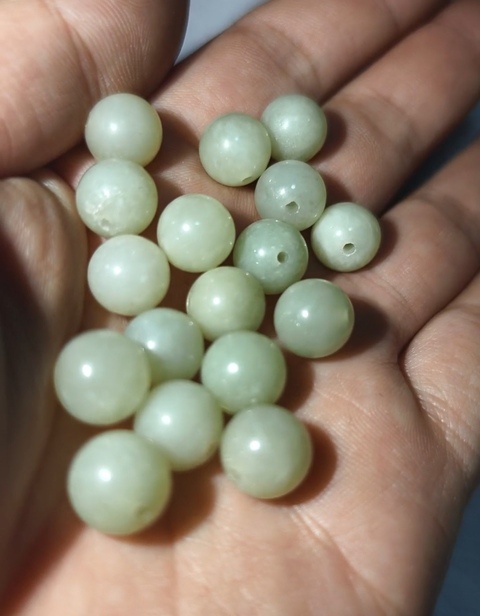 古玩玉器和田玉珠真品鑒賞圖