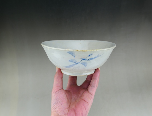 古玩陶瓷明末清初.青花花卉紋碗拍賣，當前價格66元