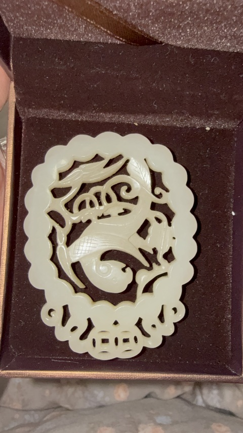 古玩玉器和田玉雕“鸚鵡佩”真品鑒賞圖