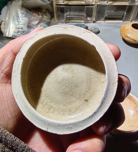 古玩陶瓷湖田窯系印花蓋盒真品鑒賞圖